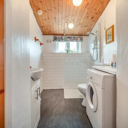 Дом отдыха 2 Bed In Oc-i045